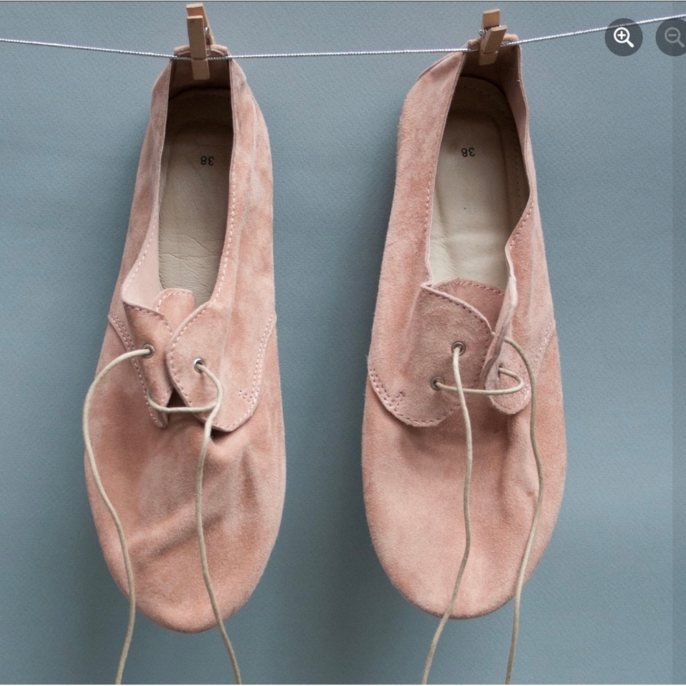 Hobes Co. Boat Shoes NWT - Size 40 - Blush